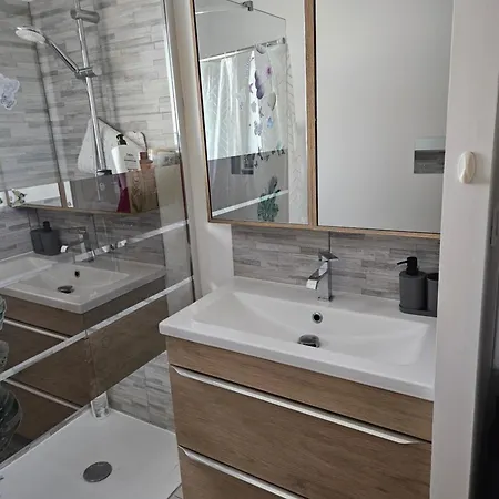 Maison Familiale Proche La Rochelle Ferrières